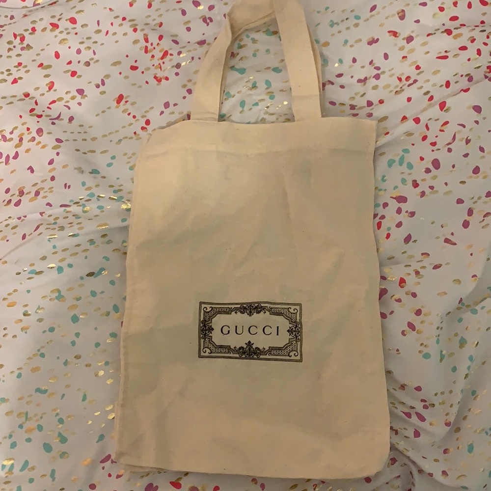 Small authentic Gucci cloth bag